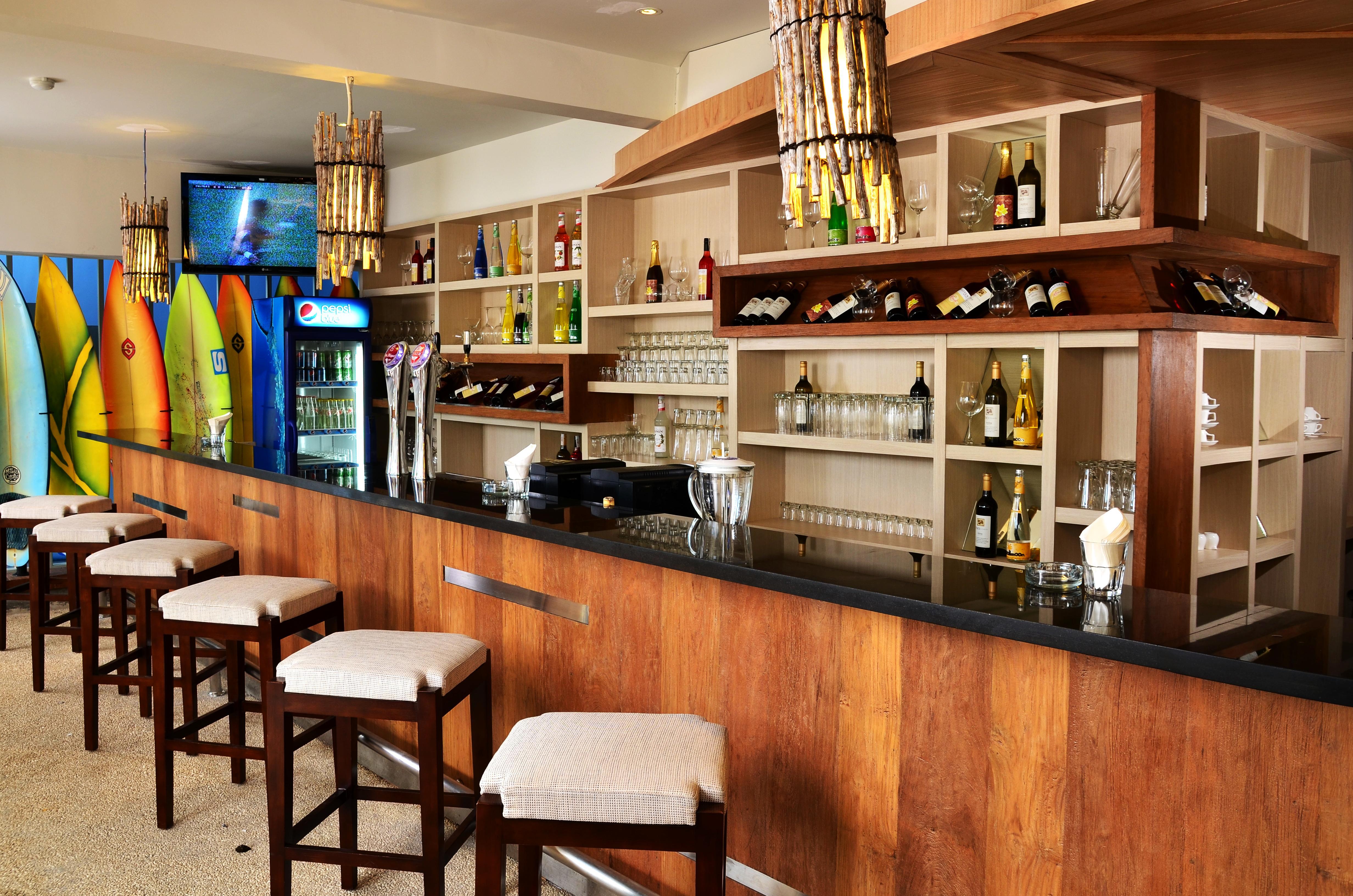 Bliss Surfer Hotel By Tritama Hospitality Legian  Exterior photo