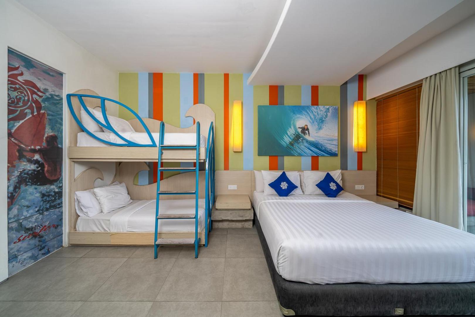 Bliss Surfer Hotel By Tritama Hospitality Legian  Exterior photo