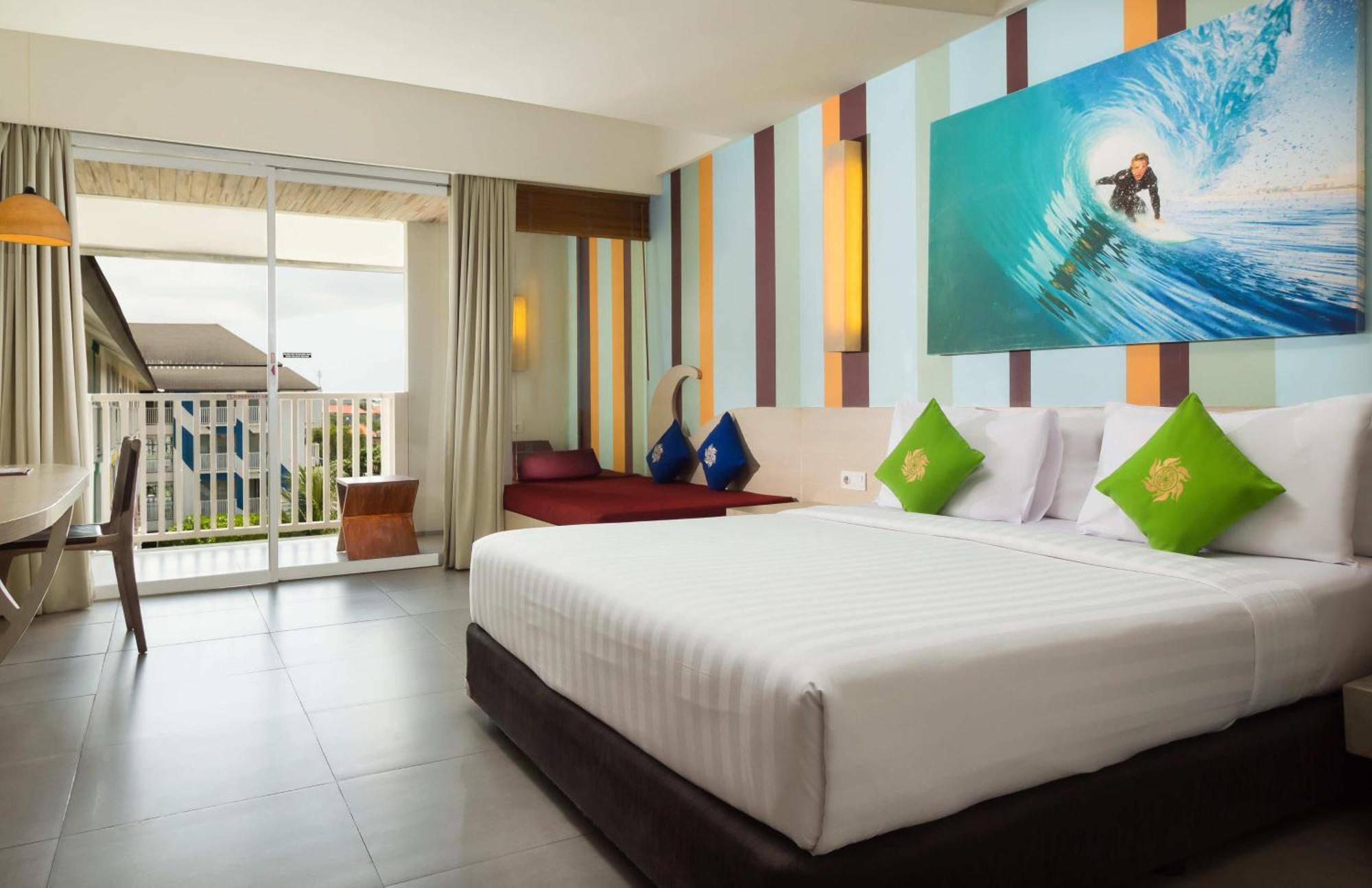 Bliss Surfer Hotel By Tritama Hospitality Legian  Exterior photo