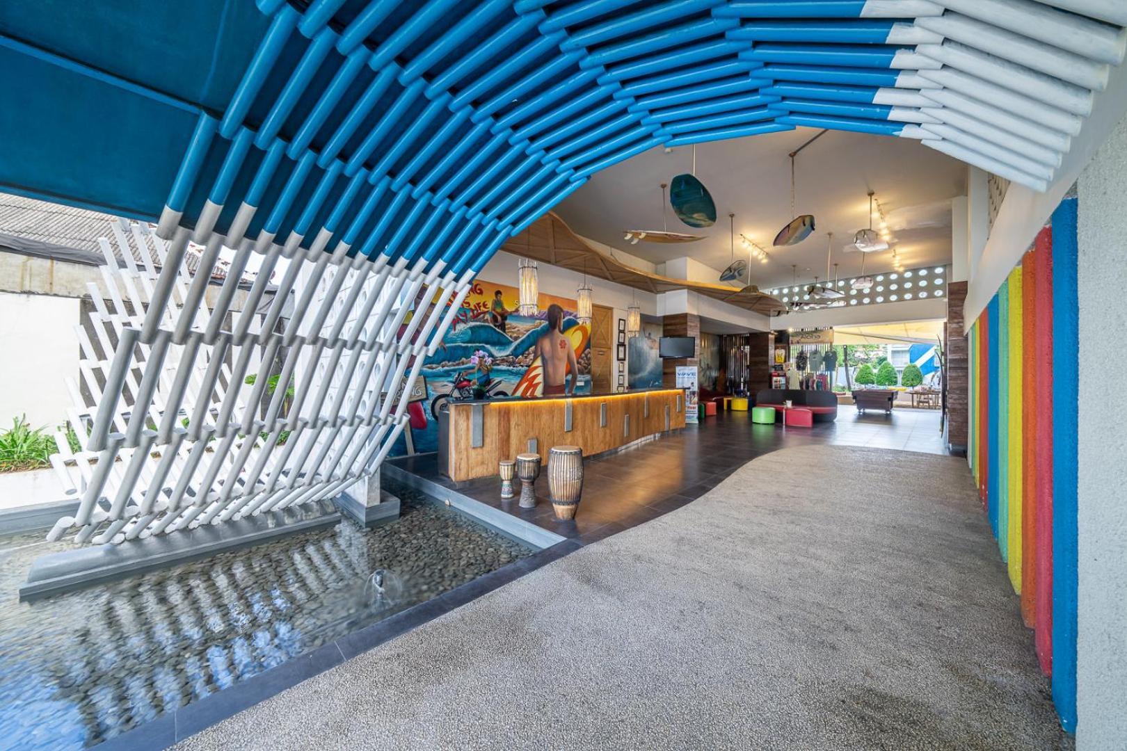 Bliss Surfer Hotel By Tritama Hospitality Legian  Exterior photo