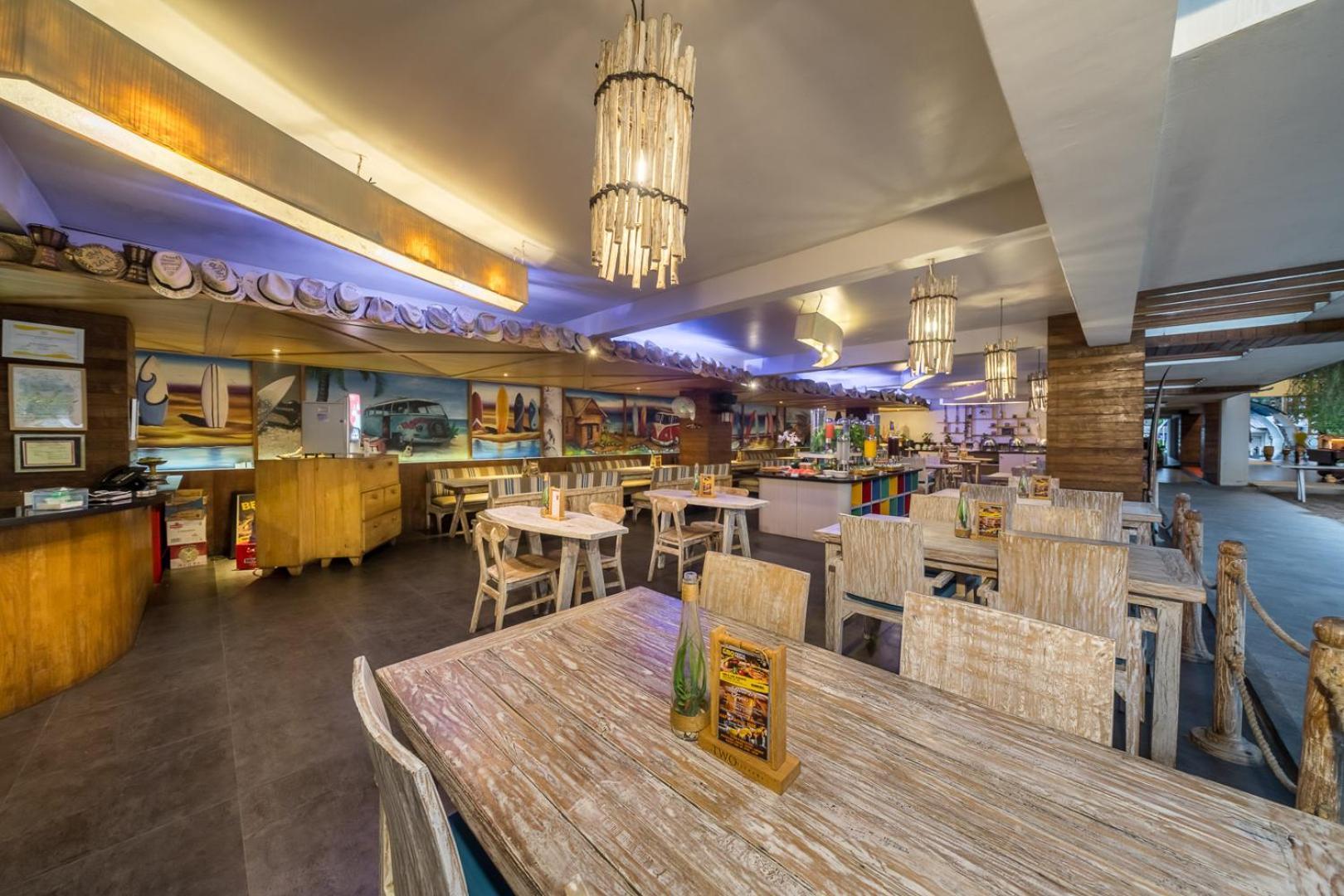 Bliss Surfer Hotel By Tritama Hospitality Legian  Exterior photo