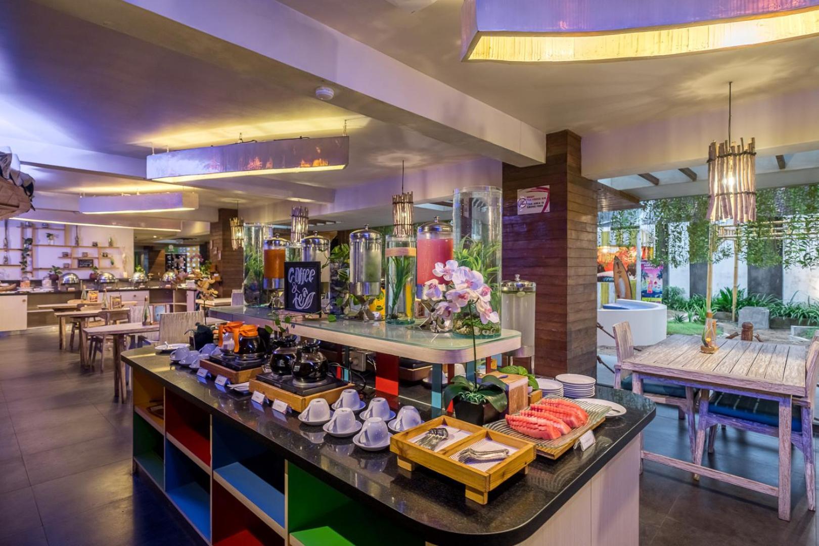 Bliss Surfer Hotel By Tritama Hospitality Legian  Exterior photo